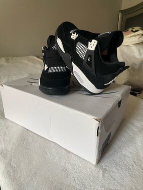 Nike Kids Black and White Sneakers